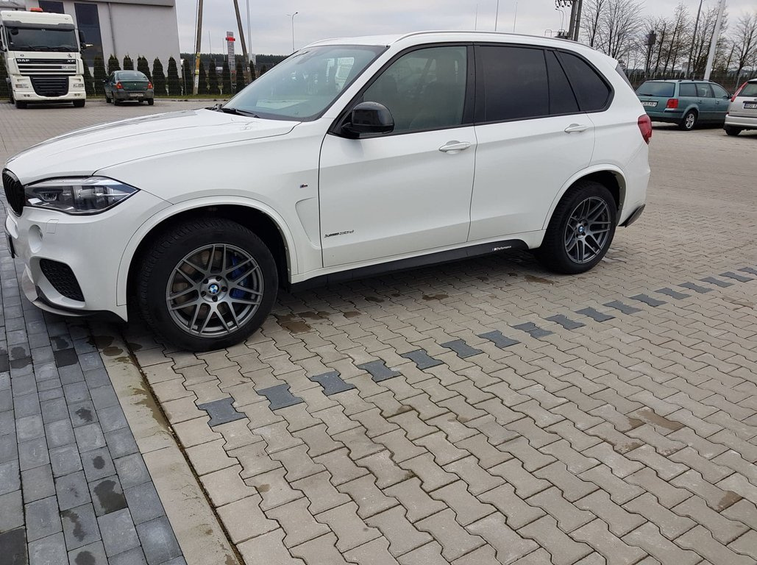 4x RUOTE 19 Invernali BMW 5 VI F10 F11 6 III F06 F12 F13 Pirelli 245/40 R19